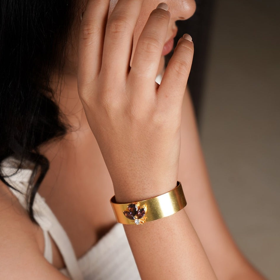 Bee You Cuff Bangle Bee You Cuff Bangle