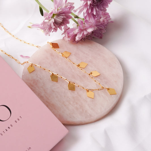 Kite Necklace