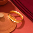 Charming Gold bangle